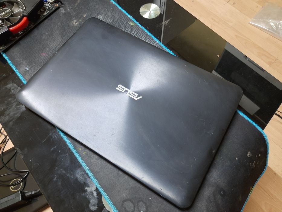 Laptop asus X555lj-x0182t  Stan nieznany beż zasilacza  i