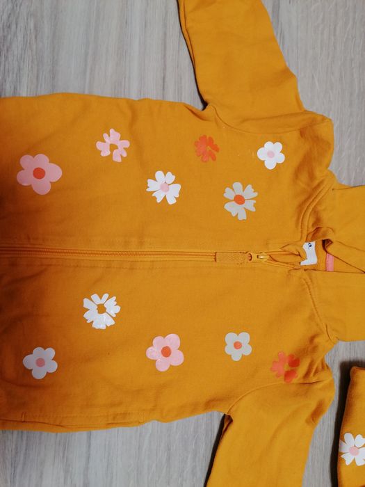 Bluzy dla bliźniaczek. Rozmiar 110
