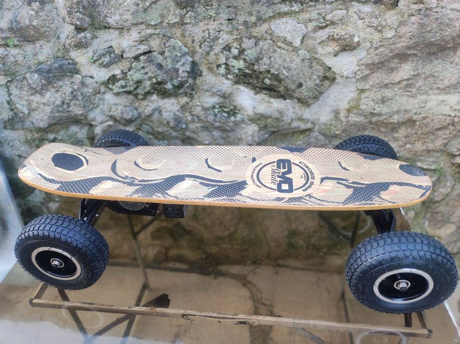 Skate elétrico como novo