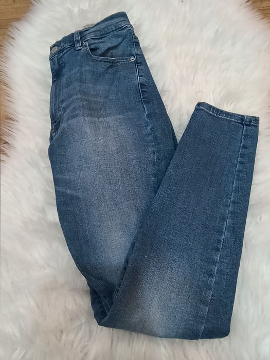 Tommy Jeans Sylvia High Super Skinny w rozmiarze 31/30