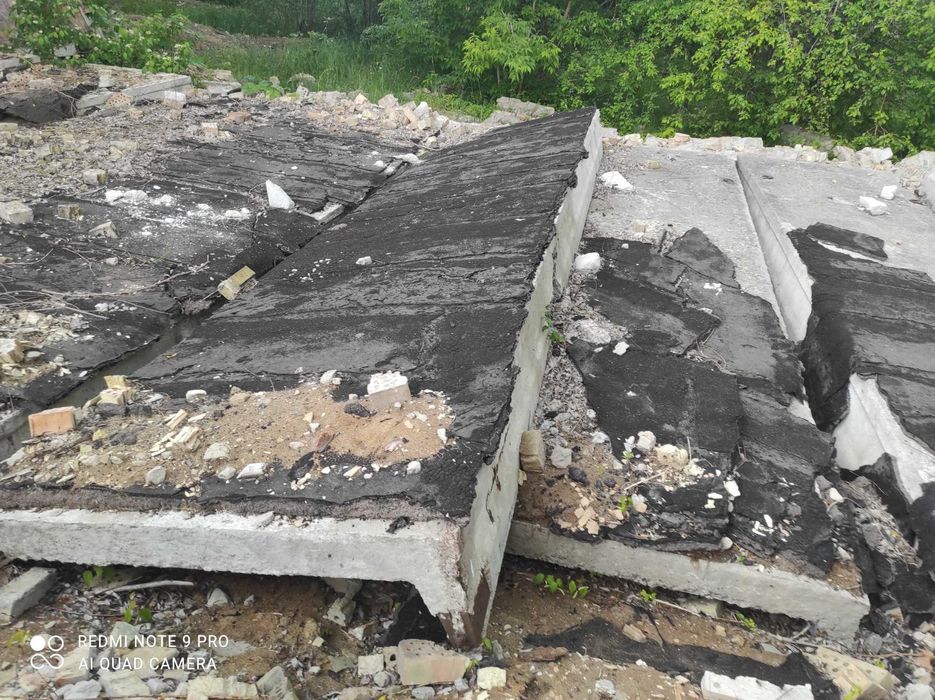 Продам автогараж, нежитлове приміщення