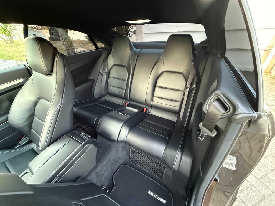 Mercedes E 350 CDI Coupe AMG Auto *Pele*Keyless*HK*Memórias*
