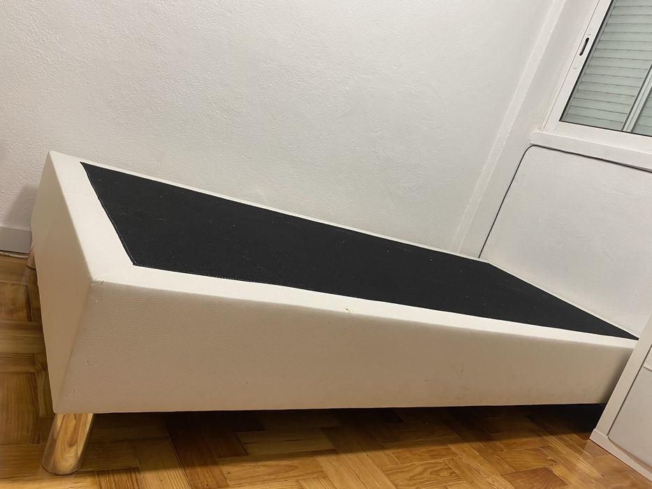 Cama de solteiro