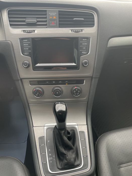 Volkswagen Golf 2015 1.8 TSI