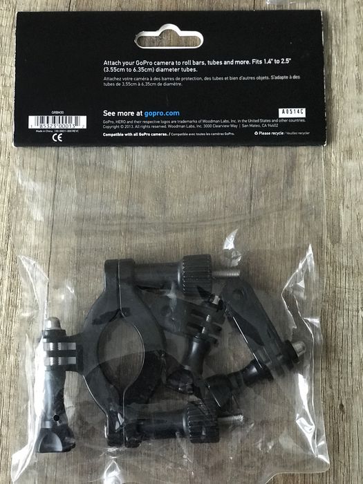 Оригінальні кріплення та аксесуари для камер GoPro