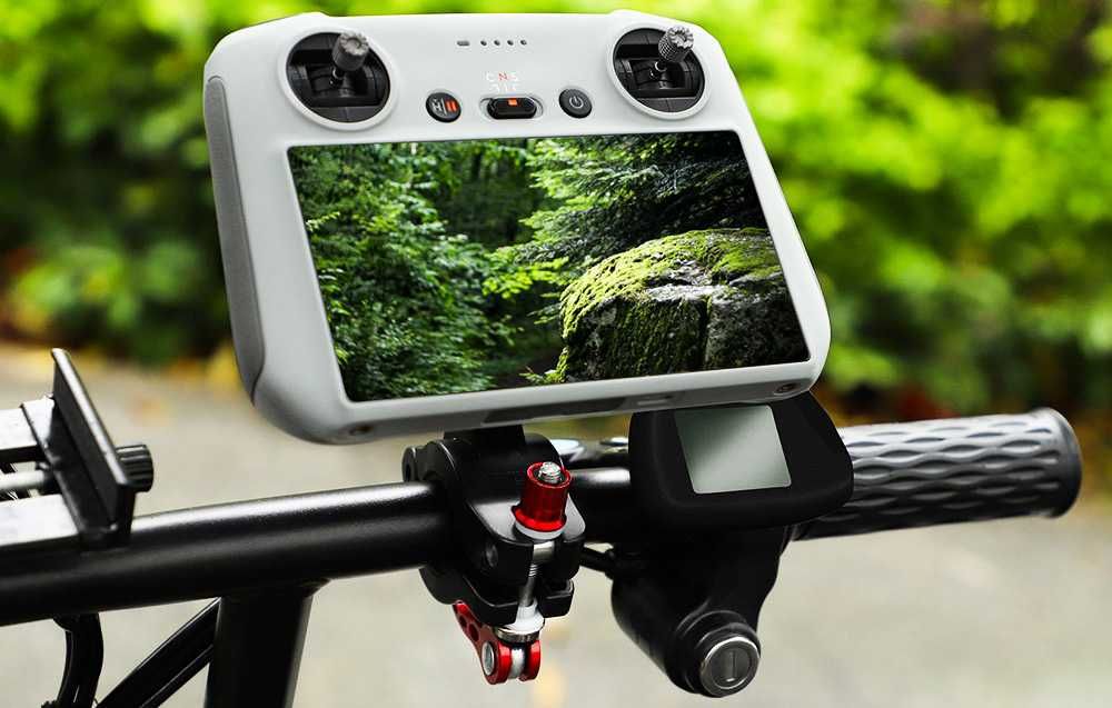 Uchwyt do pilota od drona DJI RC na kierownicy motocykla i roweru