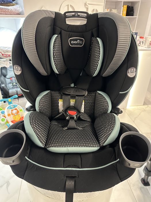 Автокрісло Evenflo EveryFit від 0 до 12 років