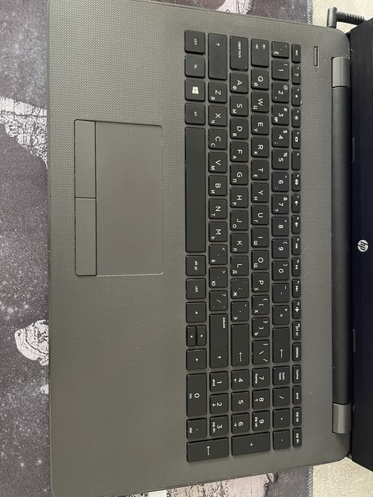 Продам ноутбук HP 250 G6
