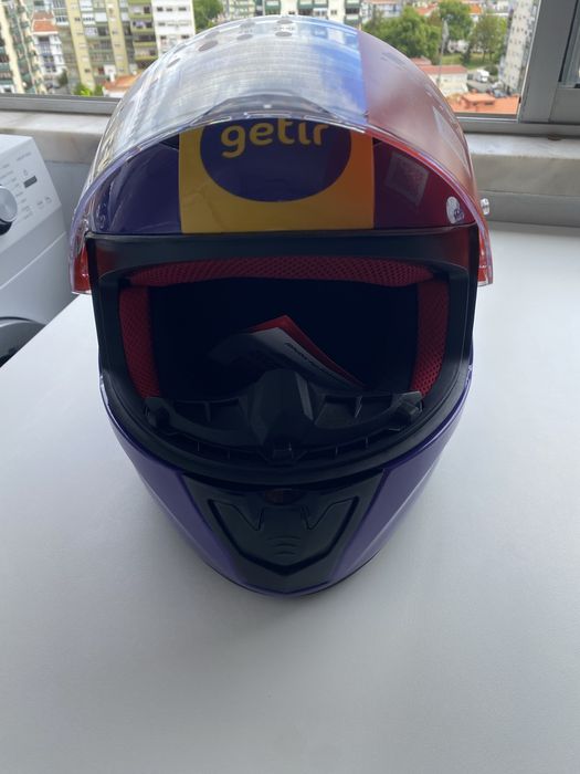 capacete LS2 helmets amarelo e roxo