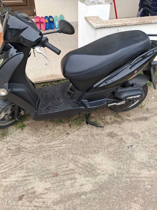 Vendo scooter kymco agility