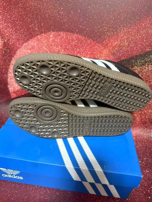 Adidas_Samba_Vegan_Black_Gum R.36