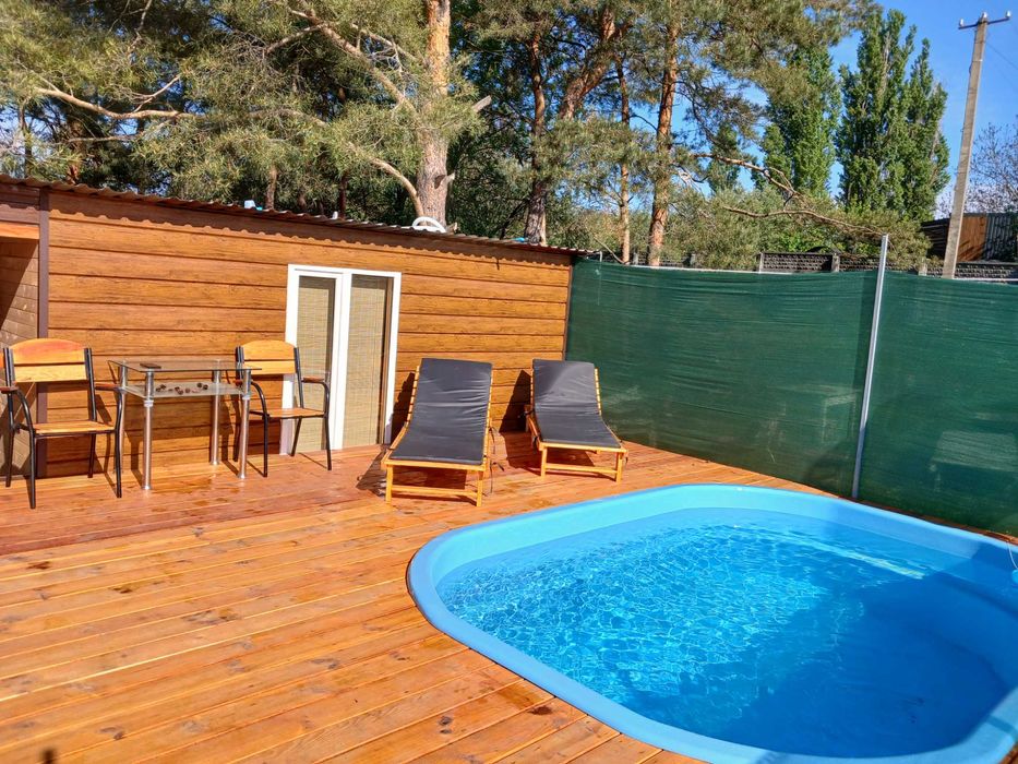 Чан, баня, басейн, мангальна зона.