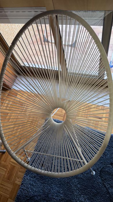 Cadeira de varanda branca