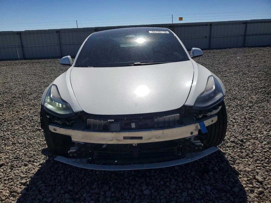 Tesla Model 3 2018