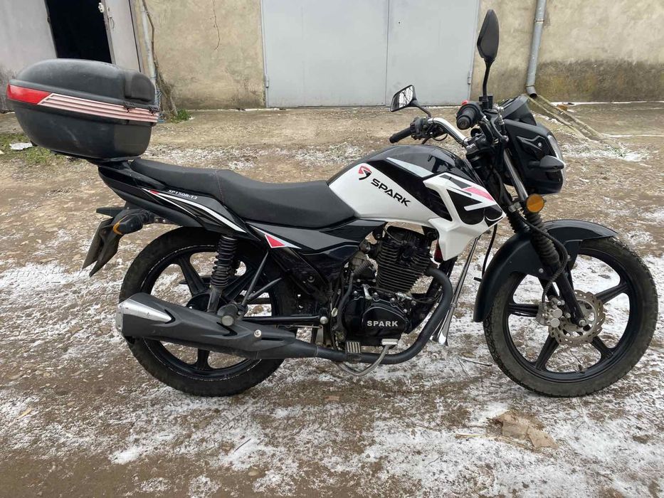 Продам мотоцикл Spark SP150R-13