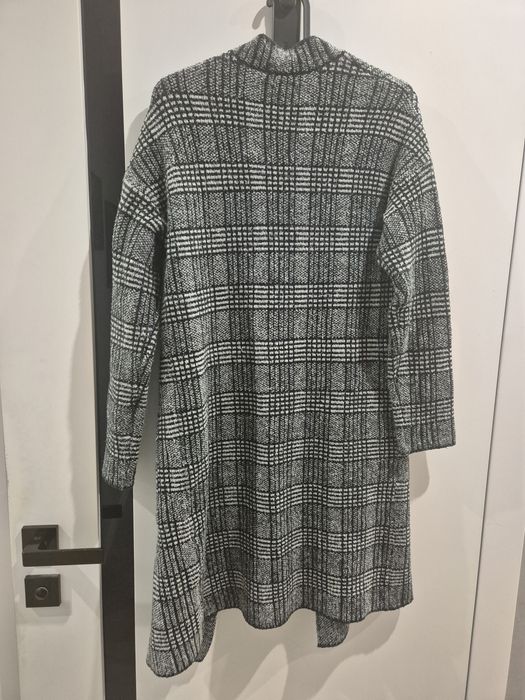Sweter w krate Xs Moodo