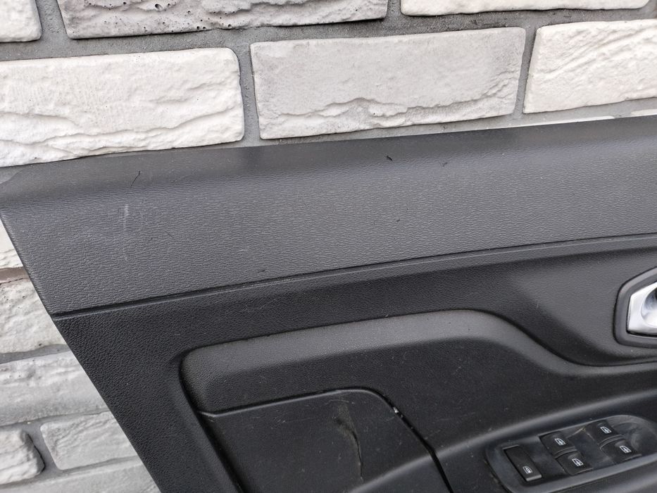 Дверні карти LADA Xray