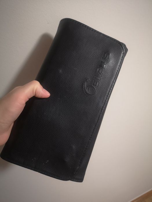 Bolsa para pincéis em pele da Sixplus