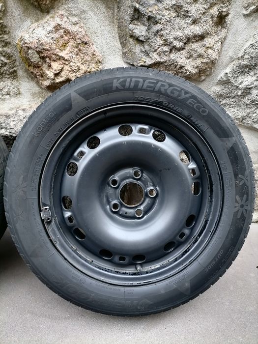 4 Jantes originais VW Polo 2017 com pneus + tampas