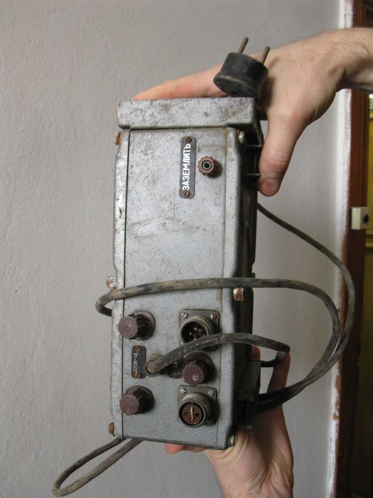 Блок питания 12В 5 А Ампер трансформаторный от раций Пальма СССР