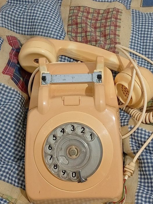 Telefone Antigo rodar os números
