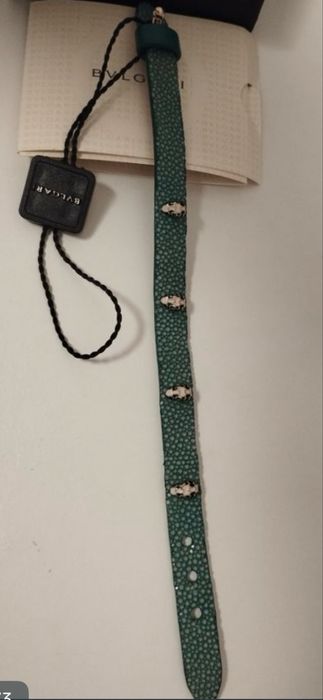 Pulseira em Couro Verde Bvlgari original.