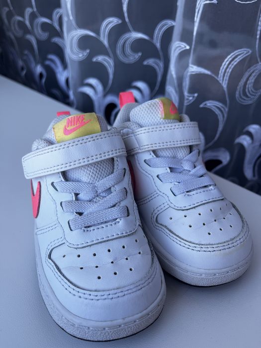 Кросівки Nike 22р