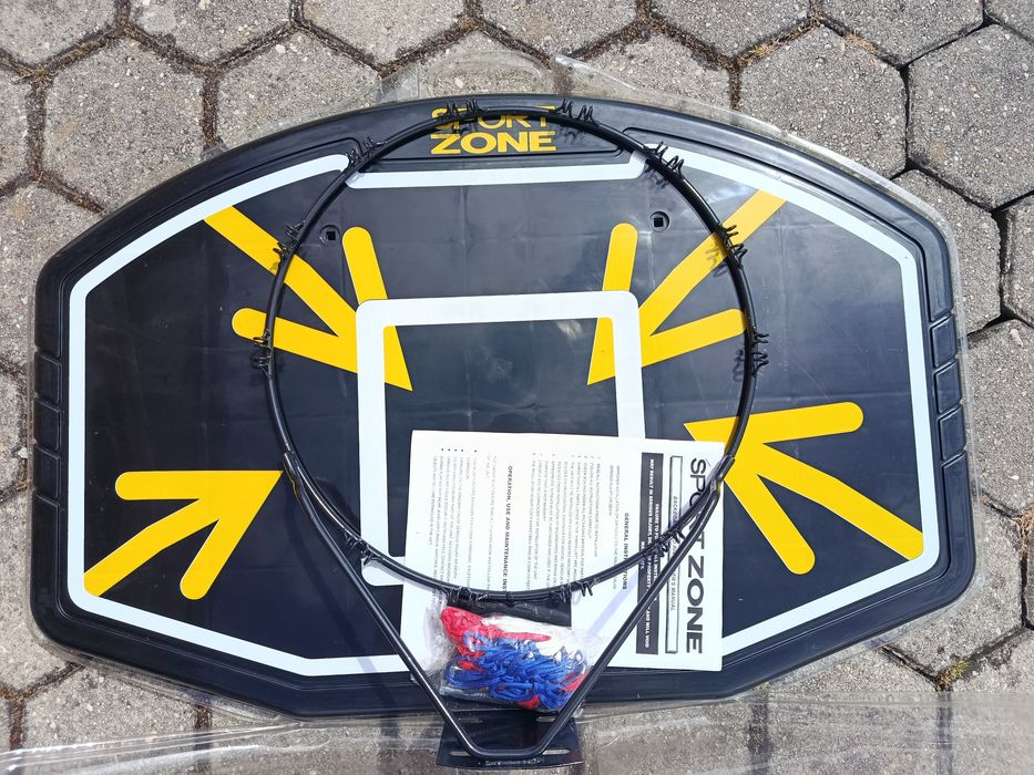 Cesto de basquetebol