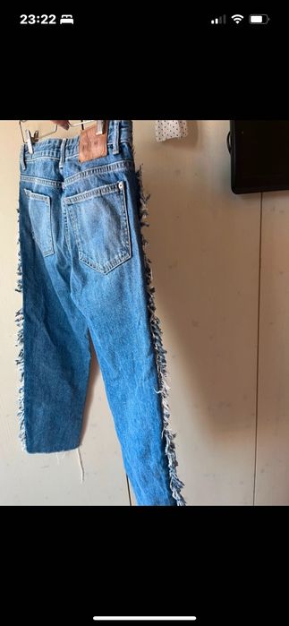 Camisa branca Zara M  e calças de ganga XS