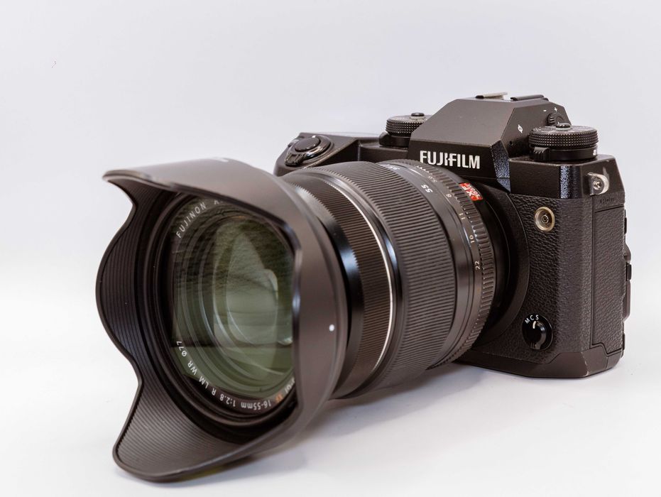 Fujifilm X-H1 + 16-55mm + Grip – Kit Profissional