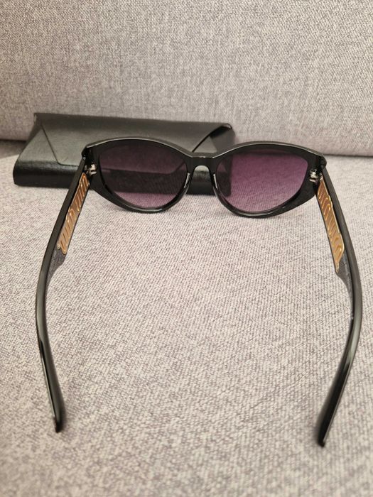 Okulary przeciwsłoneczne Miu Miu