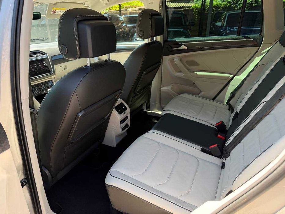 Volkswagen Tiguan 2020 VIN WVGZZZ5NZLW911695 фото оголошення 18 з 22