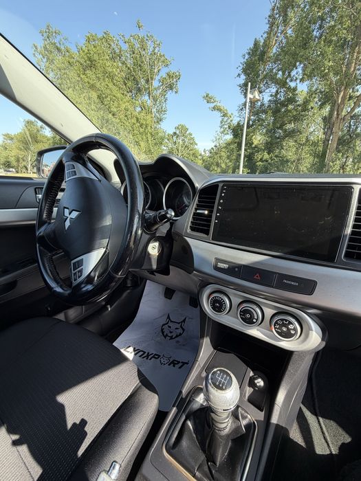 Mitsubishi Lancer 2.0