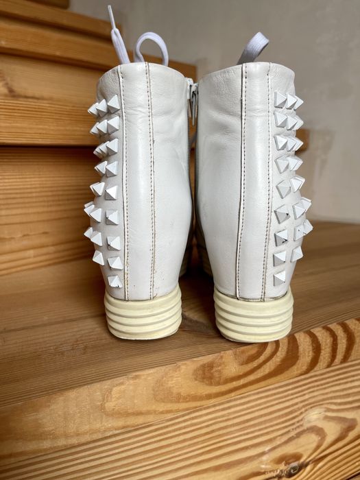 Черевики жіночі