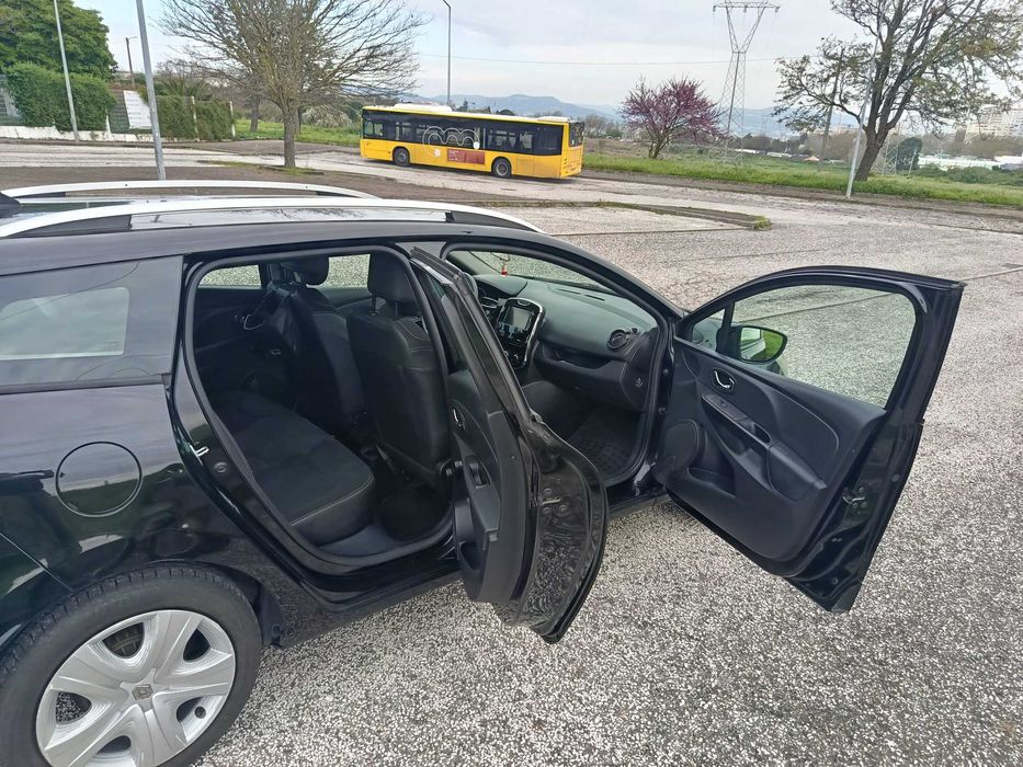 Renault Clio tourer