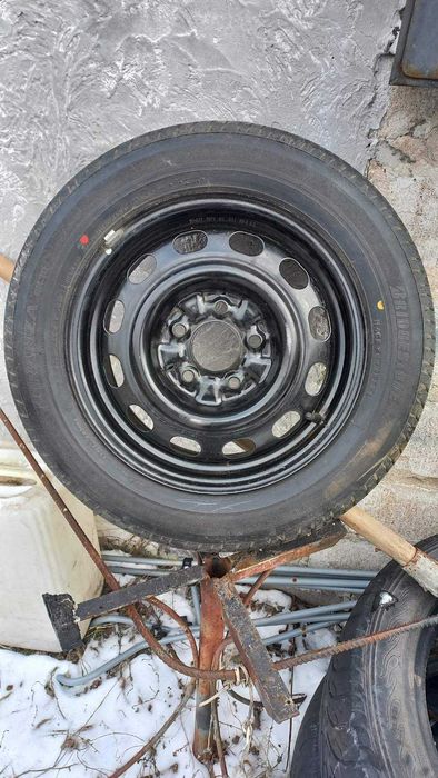 Колесо в сборе 195\60\15 Bridgestone Turanza 5\110 диск