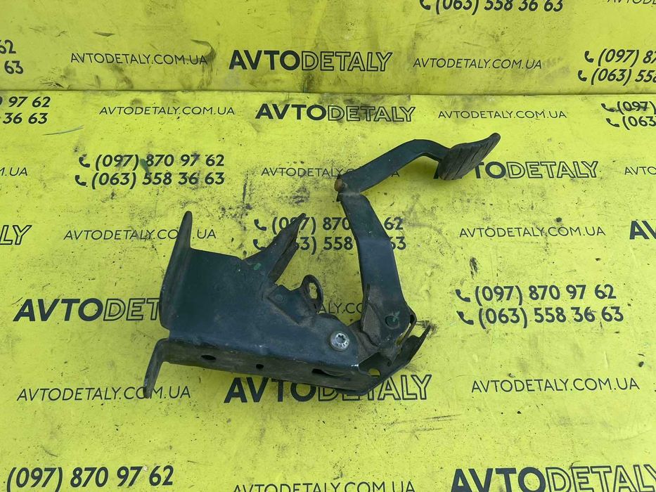 Педаль зчеплення Renault Kangoo 2008 Mercedes Citan W415 12 8200508356