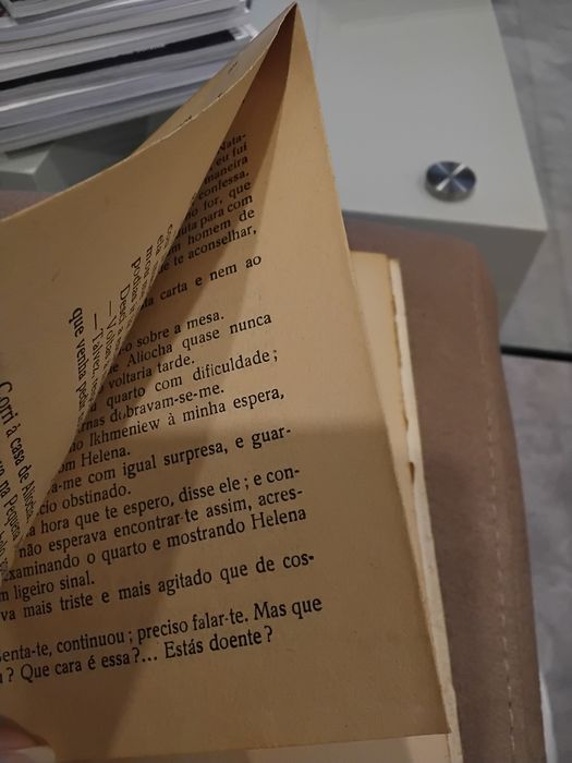 “Humilhados e Ofendidos” – Dostoiévski | Edições originais 1946 e 1947