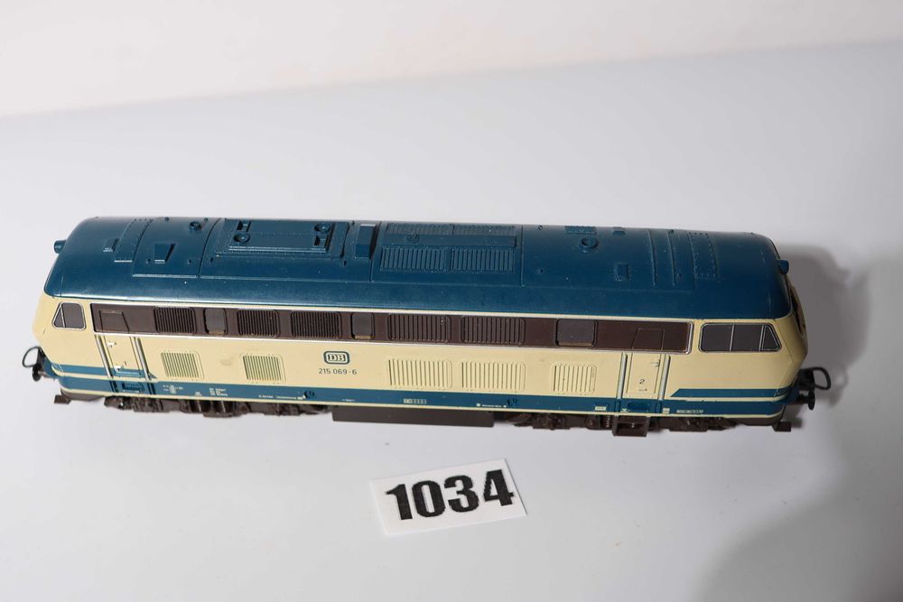 Roco. Модель: Тепловоз серии BR 215 Deutsche Bundesbahn (DB).