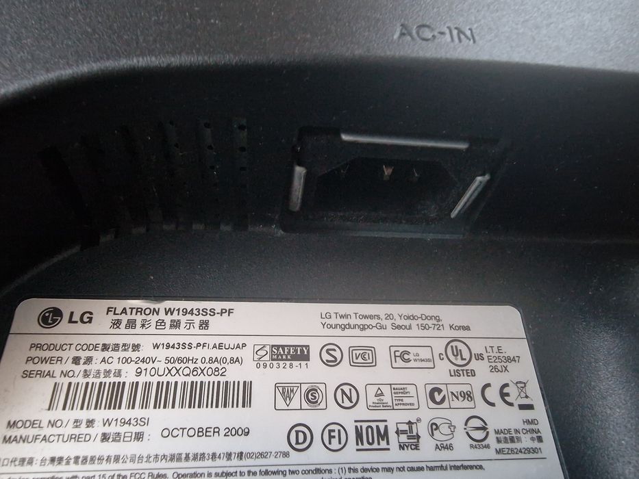 Monitor LG 19 cali