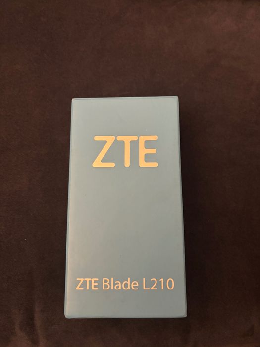 Телефон ZTE Blade L210