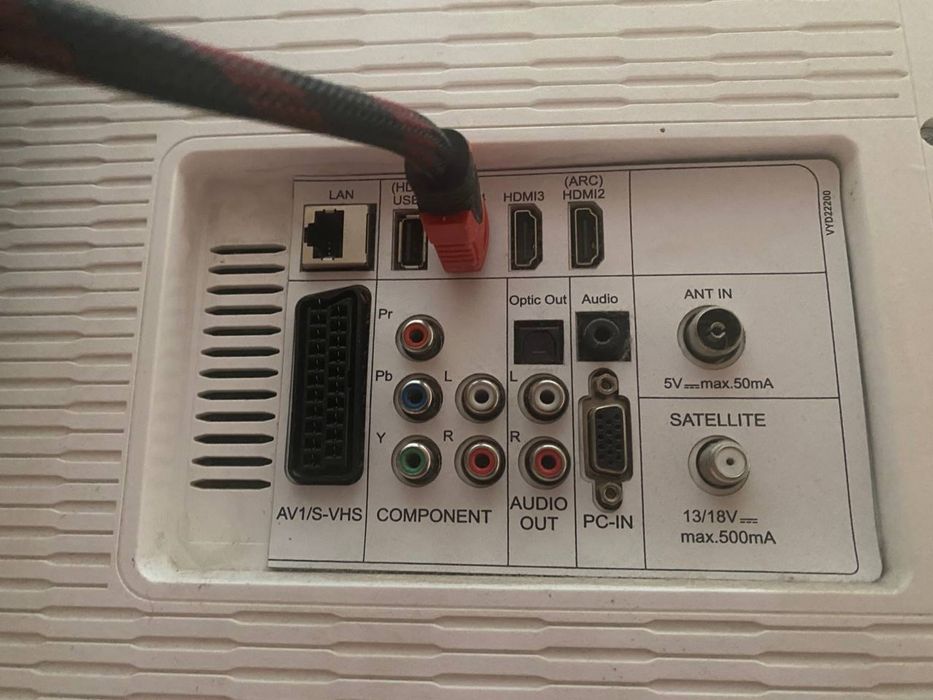 Плазма 55 дюймів