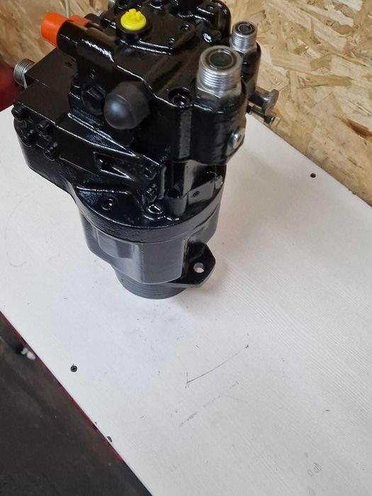 Pompa CASE 5120, 5130, 5140, 5150