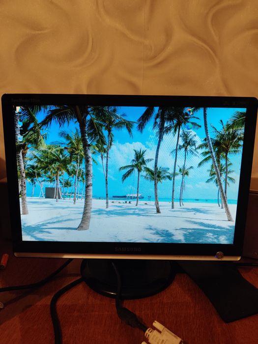 Монітор Samsung повністю робочий