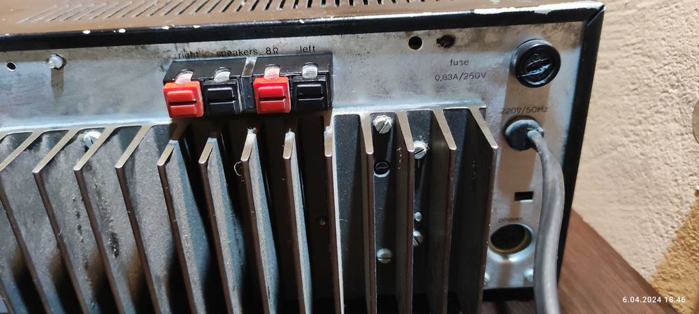 Amplituner UNITRA ZRK AT 9100