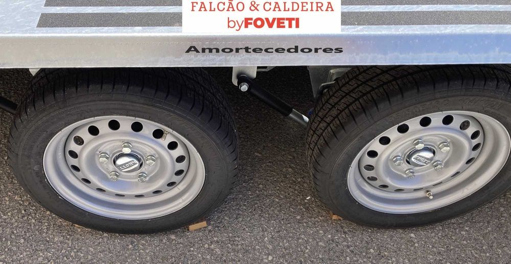 Atrelado para Máquina Giratória - Reboque para Máquina Bobcat - Traillers para escavadora