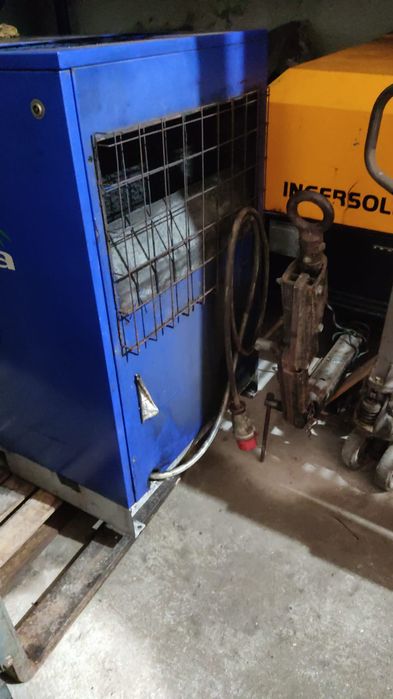 Compressor parafuso 25 CV