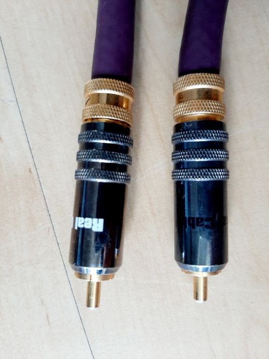 Przewody cyfrowe Real Cable hd75 ohms