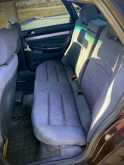 Продам автомобіль AUDI