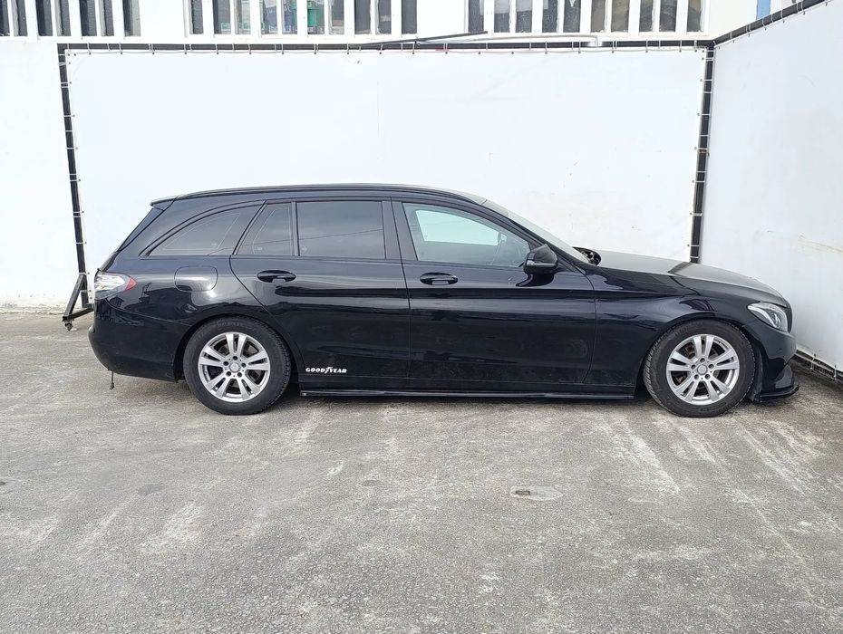 Para peças MERCEDES-BENZ Classe C Carrinha (S205)